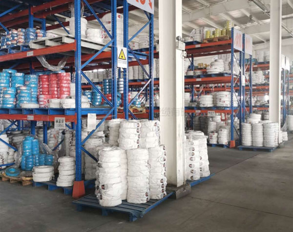 天津金山電纜成品倉庫